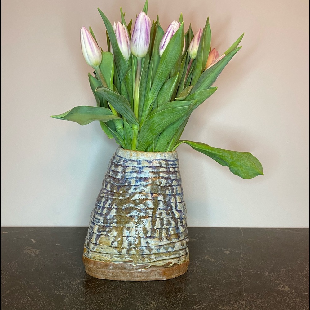 Handmade pottery Flower base
